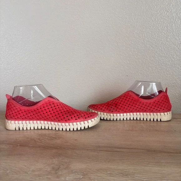 Ilse Jacobsen Tulip Red Laser Cut Perforated Slip On Loafer Flats Size 38 - Picture 4 of 8